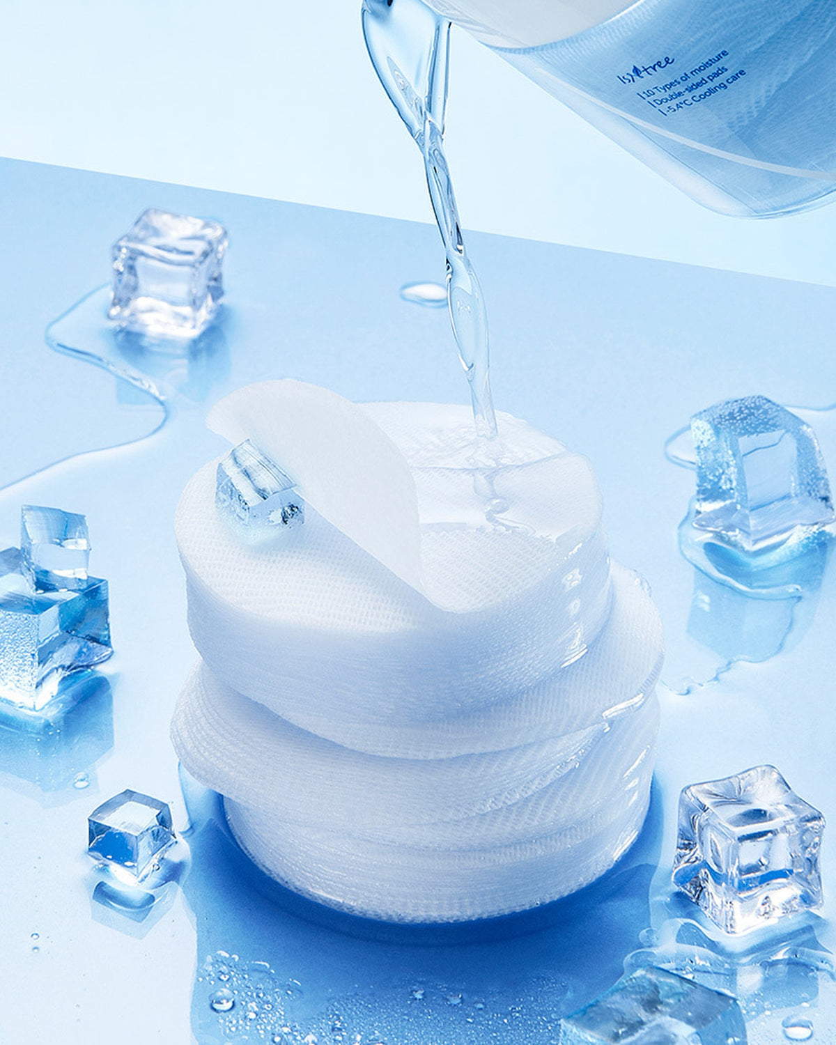 [ Isntree ] Ultra-Low Molecular Hyaluronic Acid Zinc Cooling Pad 150ml 60 Sheets