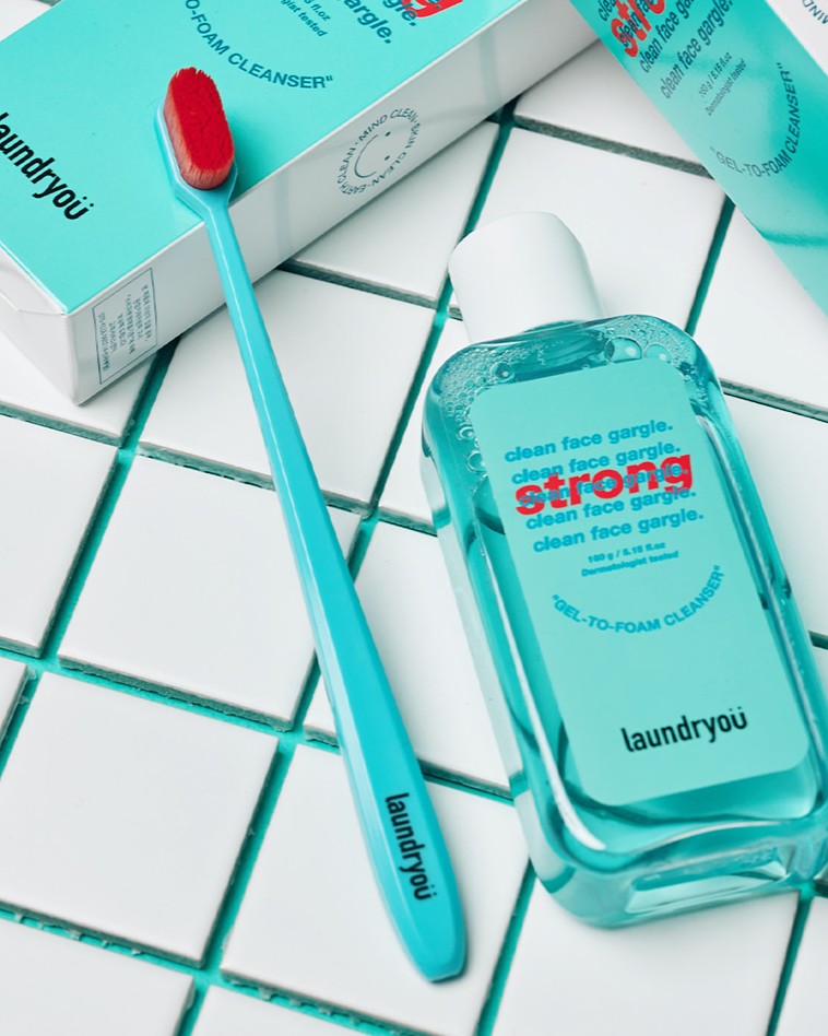 [ laundryou ] Pore Cleaning Brush